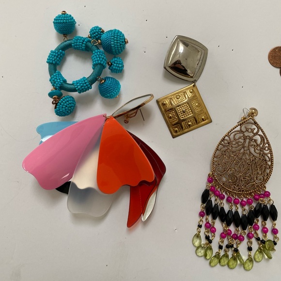 Earring Bundle - Picture 3 of 11